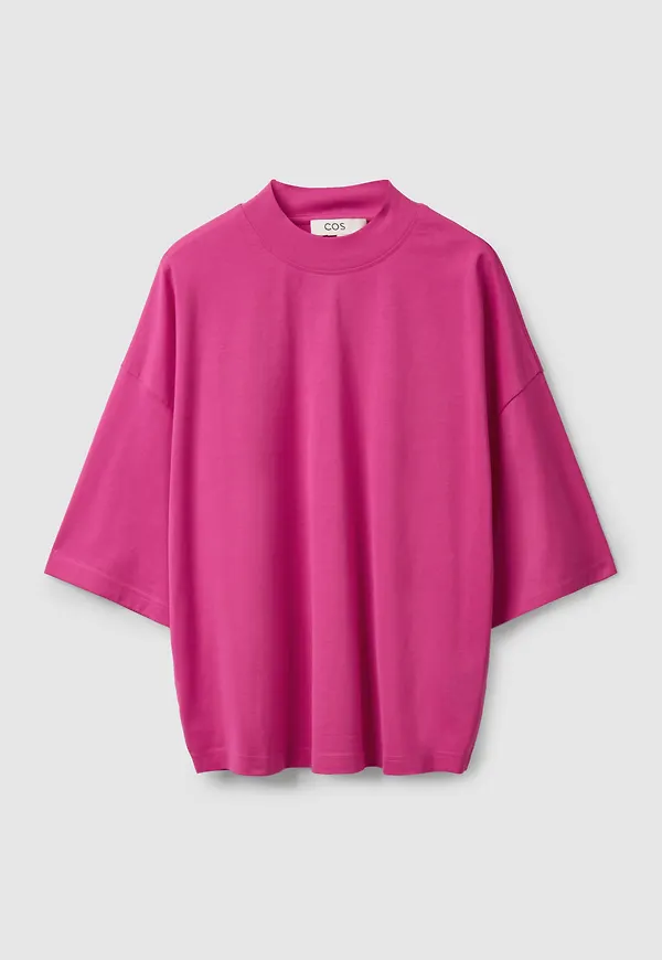 OVERSIZED MOCK NECK T-SHIRT