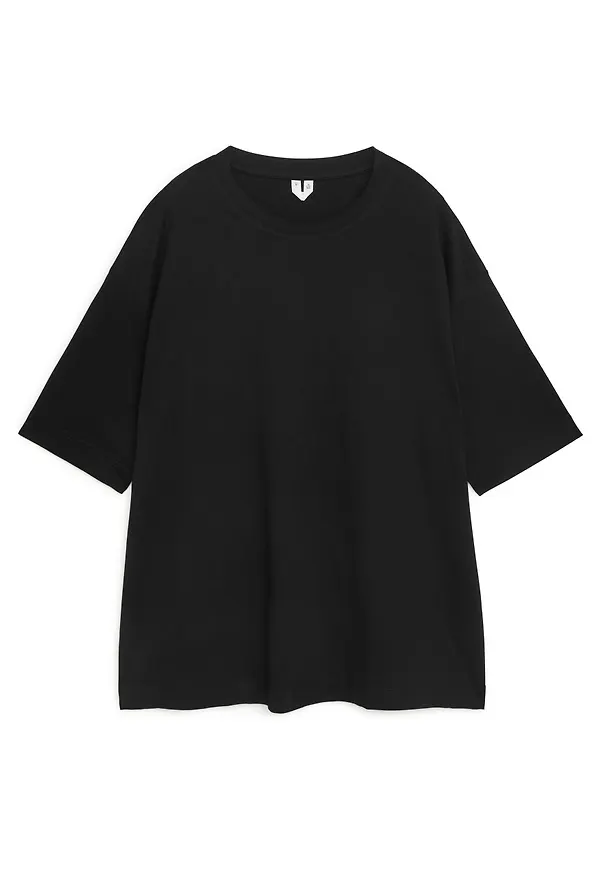 Oversized T-Shirt - Black
