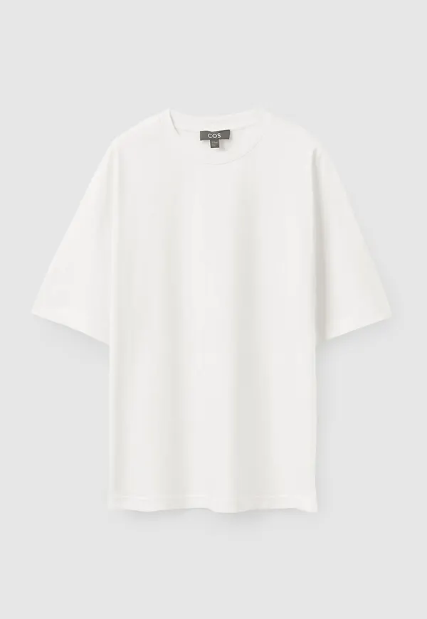 OVERSIZED T-SHIRT