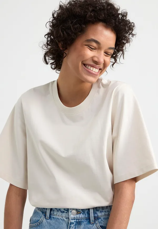 Oversized t-shirt