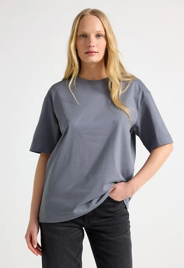 Oversized t-shirt