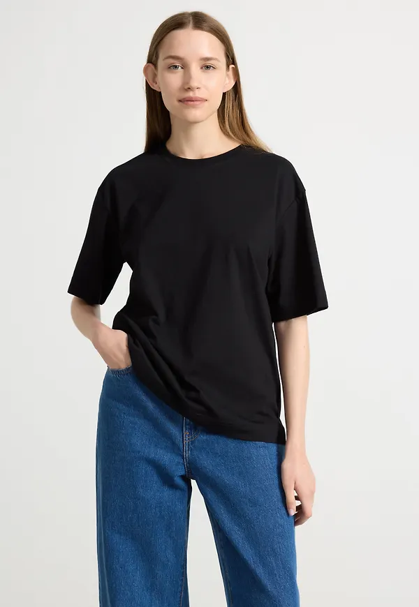 Oversized t-shirt