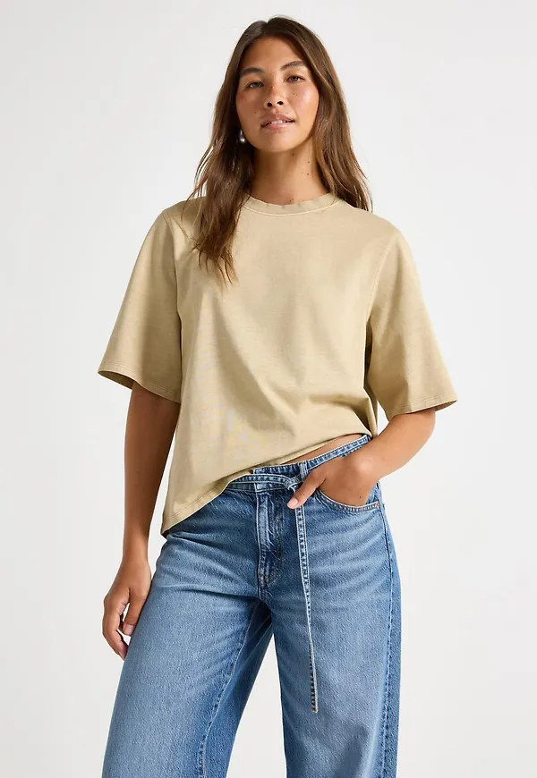 Oversized t-shirt