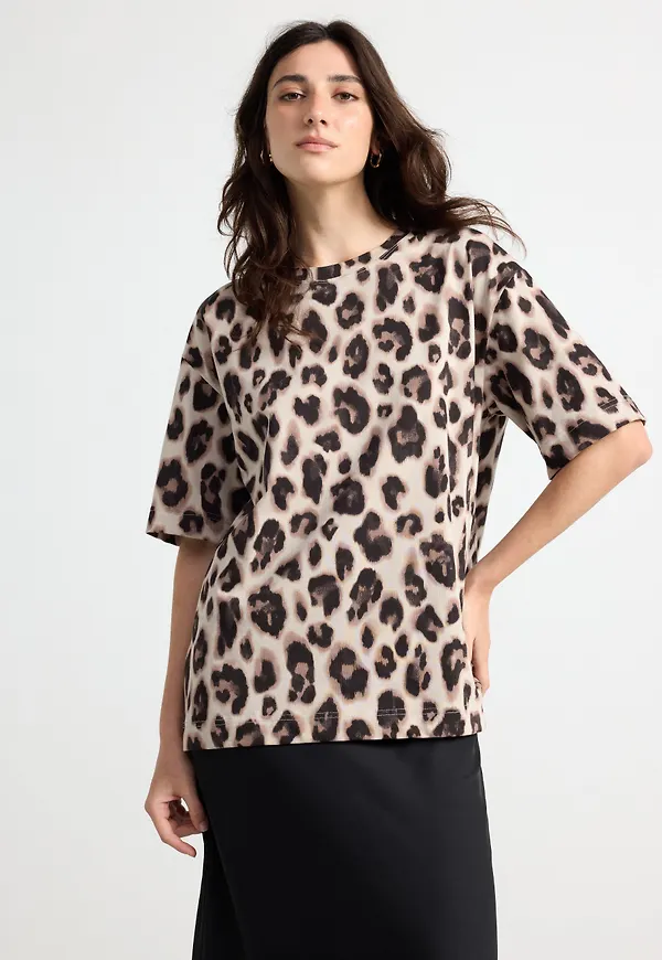 Oversized t-shirt