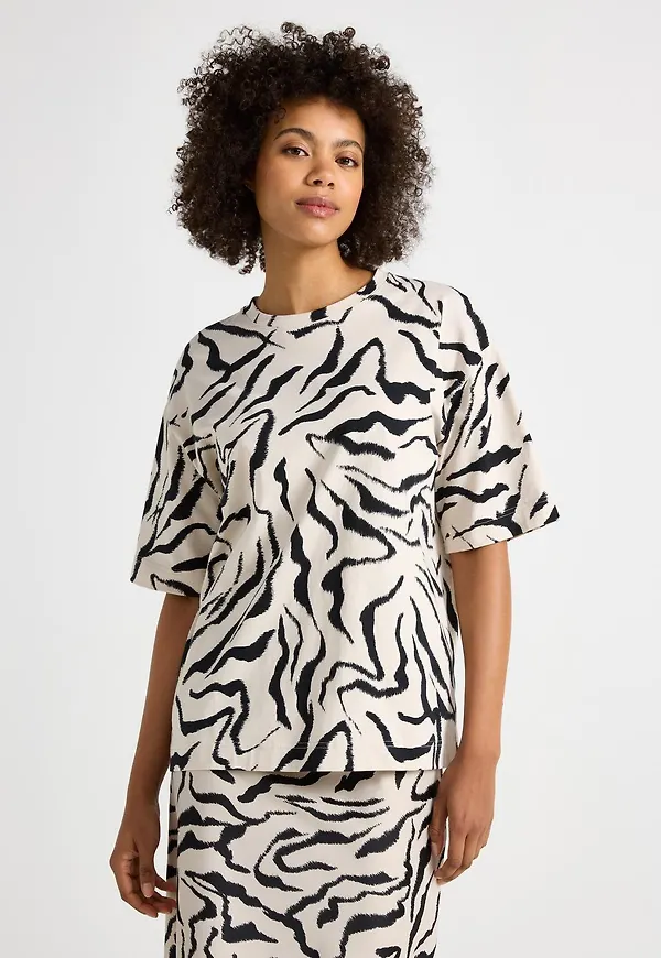 Oversized t-shirt