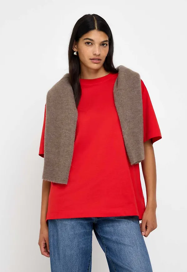 Oversized t-shirt