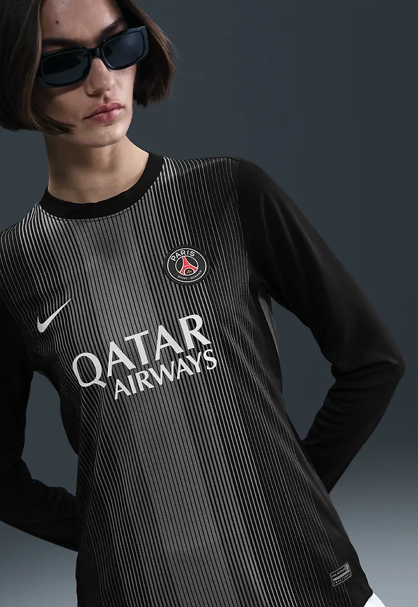 Paris Saint-Germain 2025/26 Stadium Goalkeeper