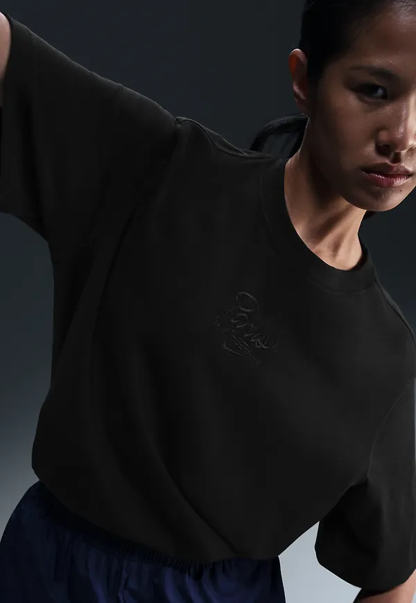 Paris Saint-Germain Premium Essentials