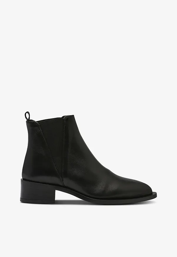 Pavement - Boots Ashanti 1 - Svart
