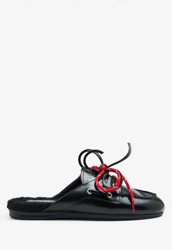 Pavement - Svart - Yasma Lace Fur