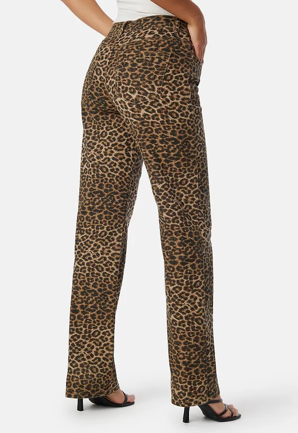Pcastrid Mw Straight Jeans