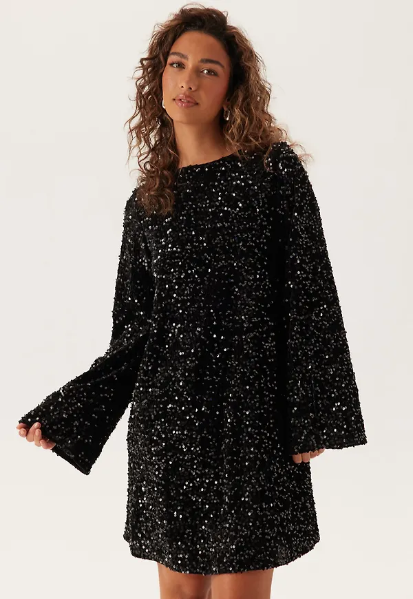 Pckam Ls Deep Back Bow Dress