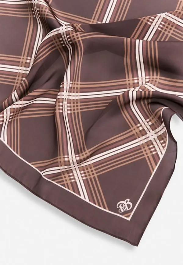 Penny scarf