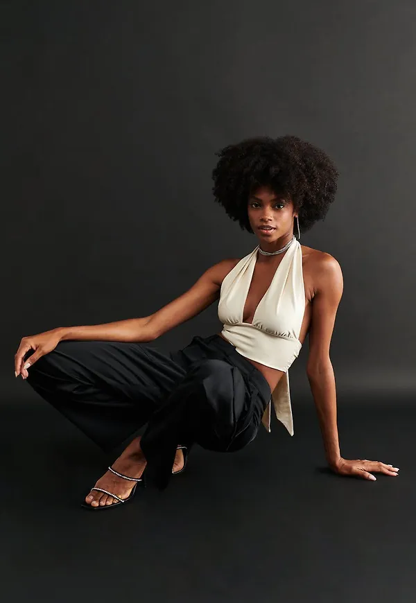 Pia halterneck top