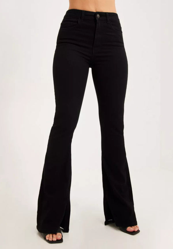 Pieces - Flare jeans - Black - Pcpeggy Hw Flared Slit Jeans Bc - Jeans