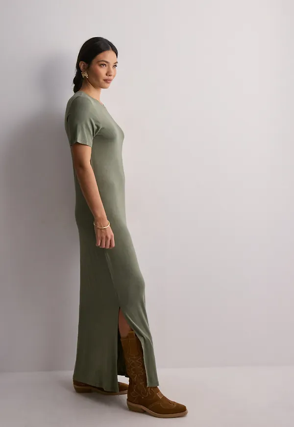 Pieces - Grön - Pcsofia Ss T-Shirt Maxi Dress Noos