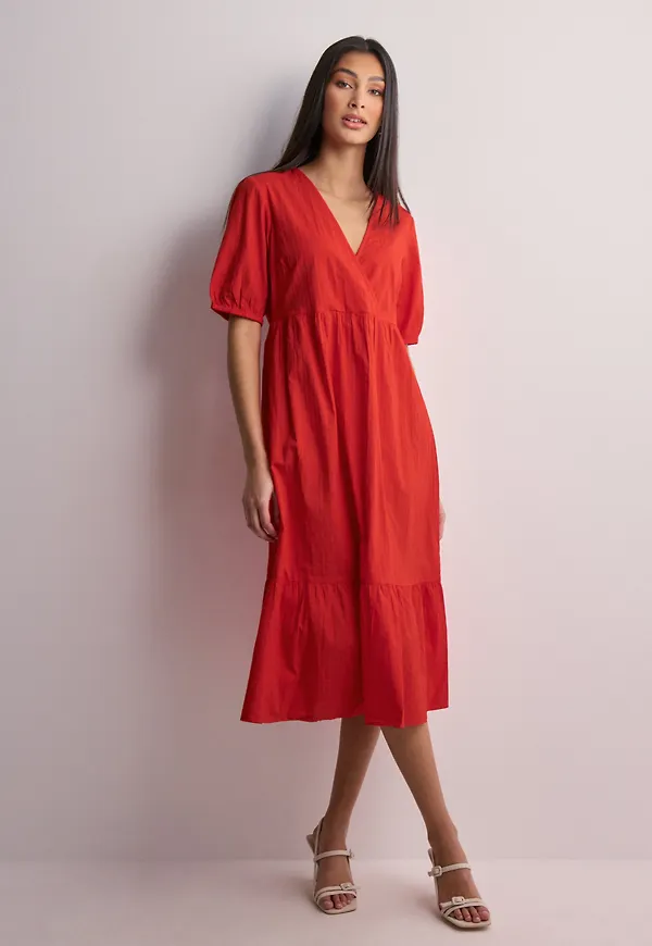 Pieces - Röd - Pcmanon 2/4 Midi Dress