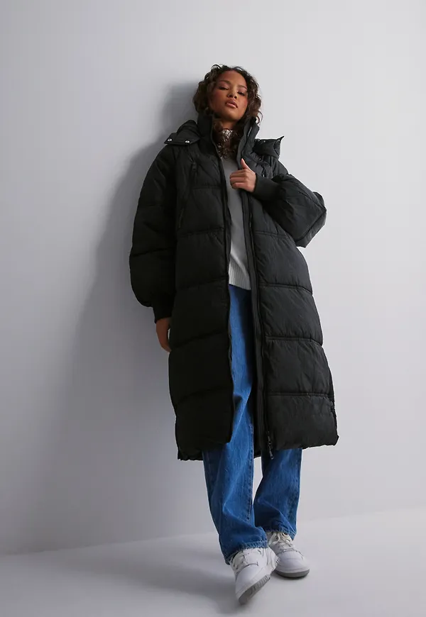 Pieces - Svart - Pcjordynn Long Puffer Jacket