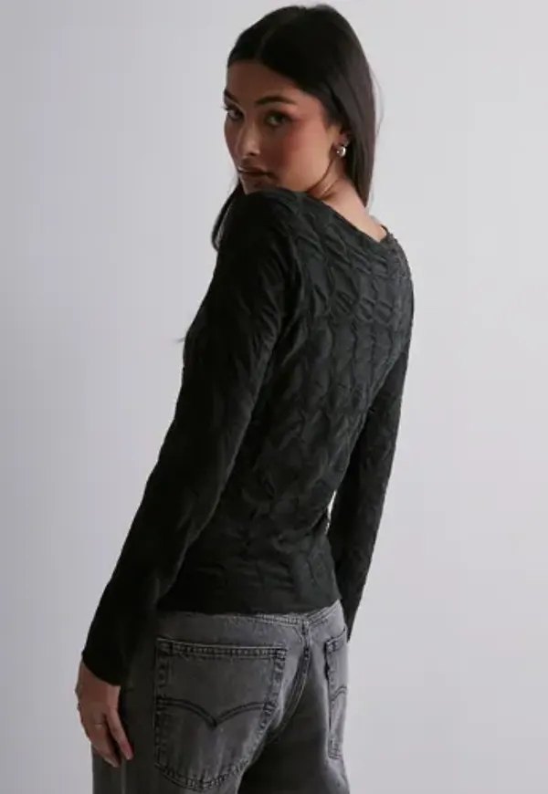 Pieces - Svart - Pclola Ls O-Neck Top