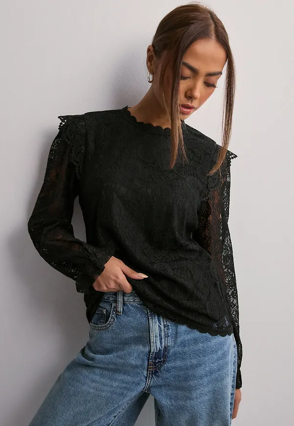 Pieces - Svart - Pcolline Ls Lace Top Noos