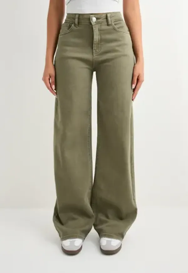 Pieces - Grön - Pcsilke Mw Wide Colered Jeans Noos