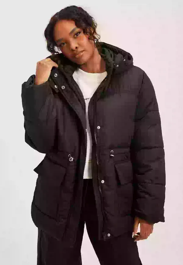 Pieces Pclouie Short Puffer Jacket Kac Puffer jackets Black