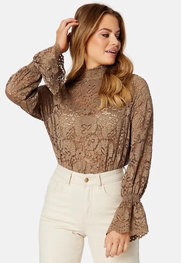 Pieces Raita LS Lace Top Fossil M