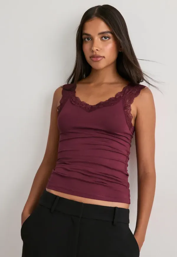 Pieces - Röd - Pcbarbera Lace Top Noos Bc