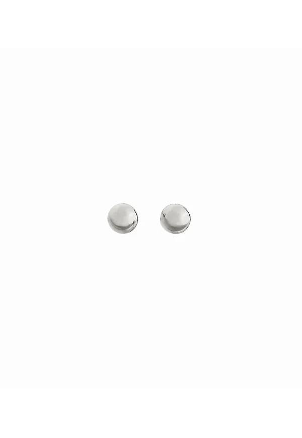 Plain studs