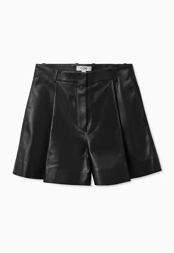 PLEATED LEATHER SHORTS
