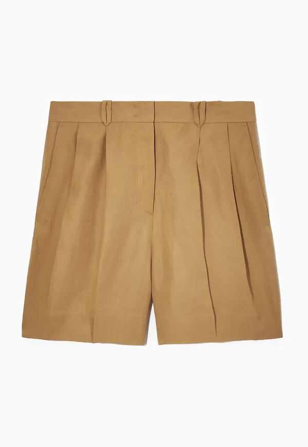 PLEATED SHORTS