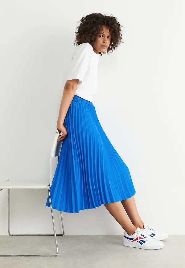 Plisse skirt