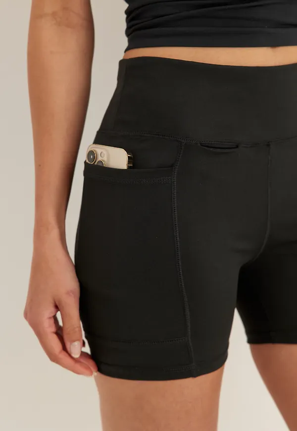Pocket Biker Shorts