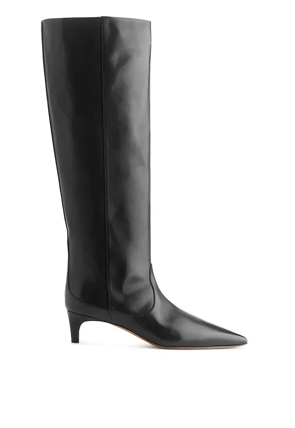 Pointed Kitten-Heel Boots - Black