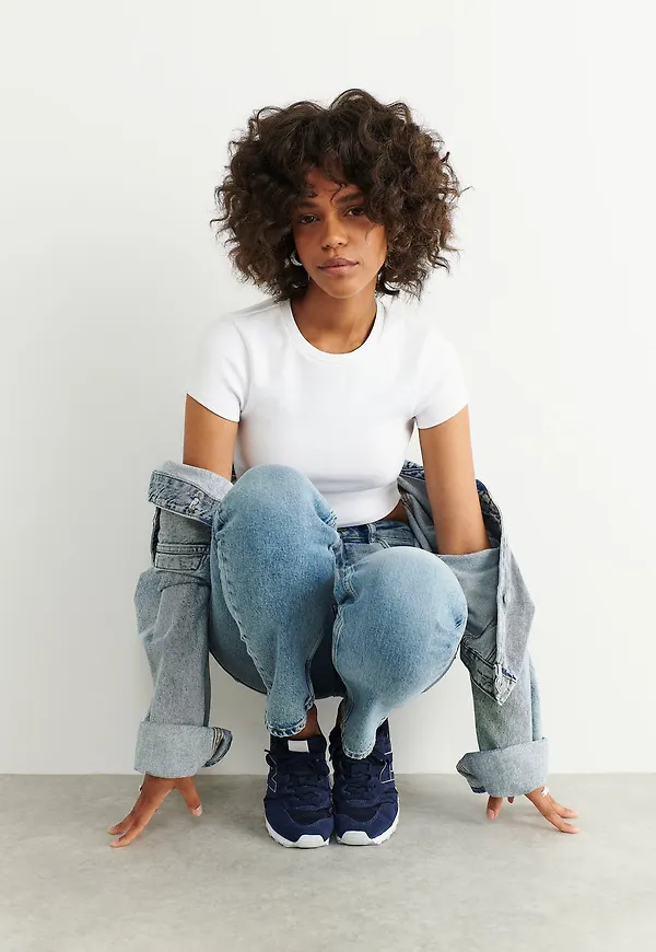 Polly top