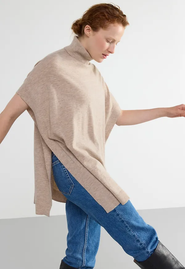Poncho i ullblandning