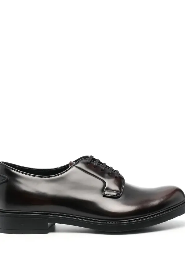 Prada derbyskor med snörning - Brun