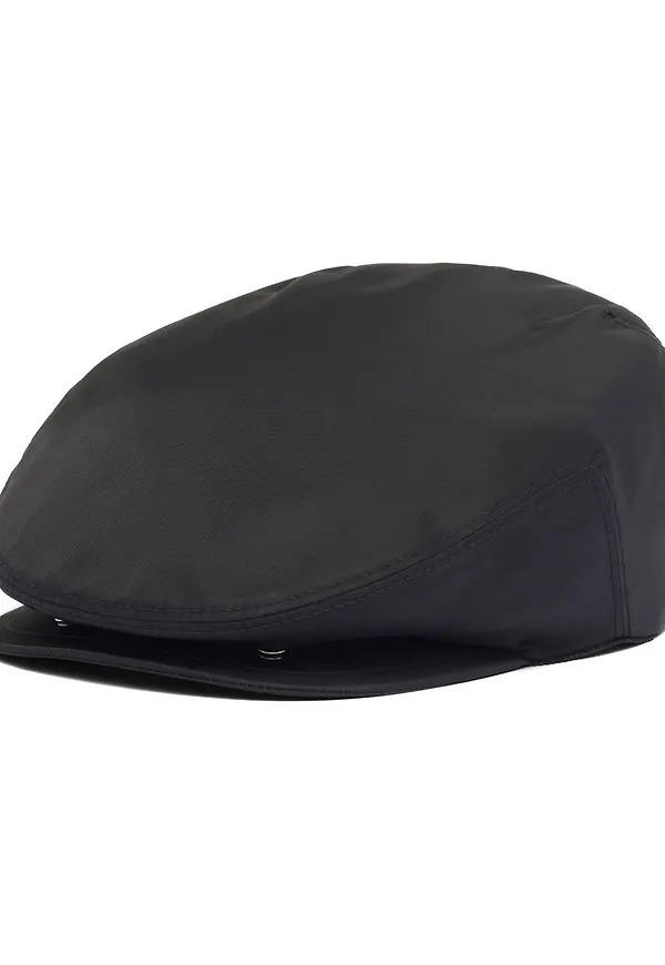 Prada keps i nylon - Svart
