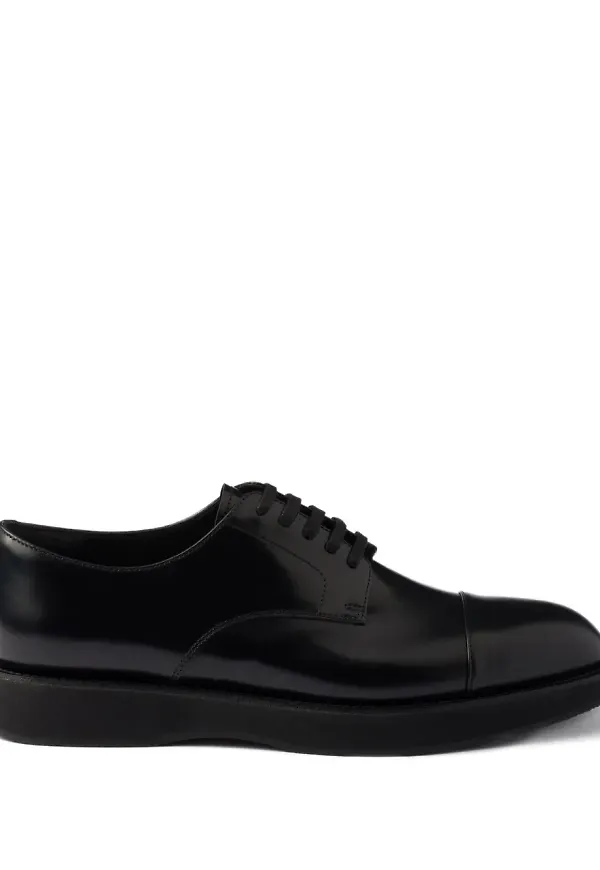 Prada läderskor med snörning - Svart