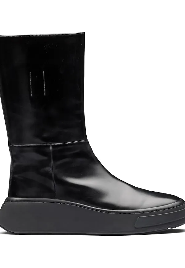 Prada läderstövlar i slip on-modell - Svart