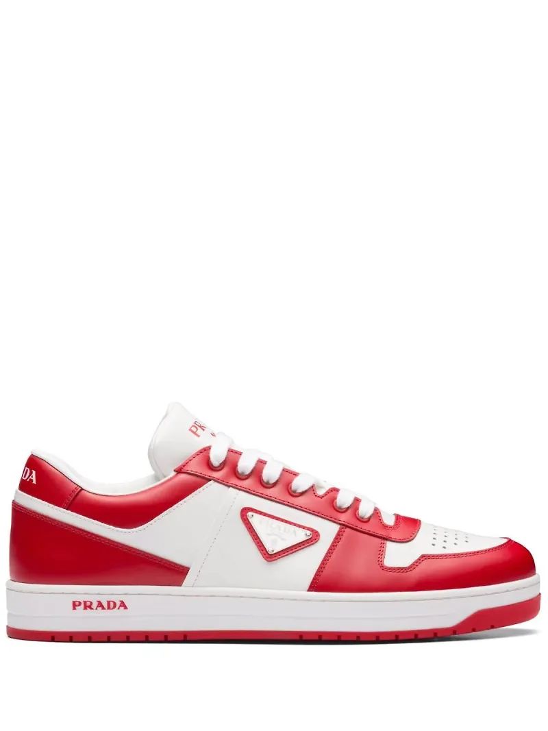 Prada låga sneakers med triangelmärke - Vit