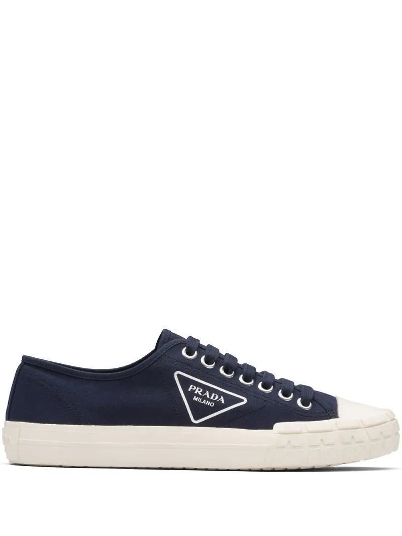 Prada Prada Wheel Cassetta låga sneakers - Svart
