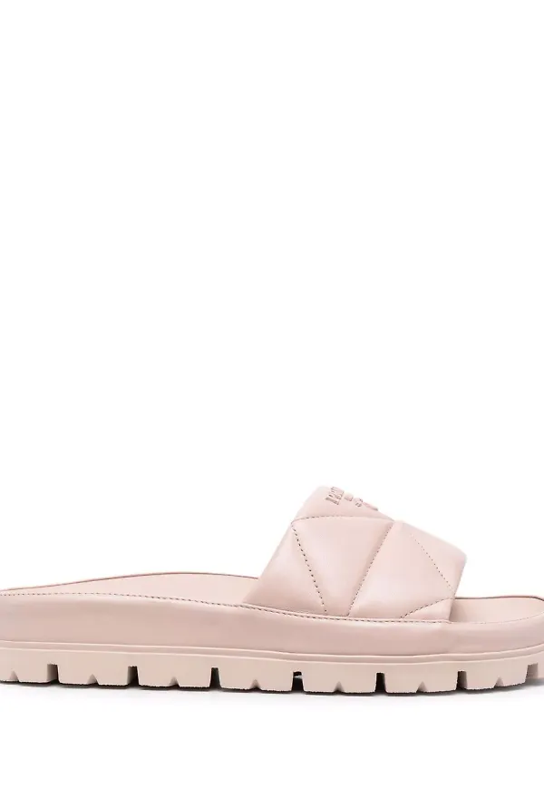 Prada quiltade tofflor i skinn - Rosa