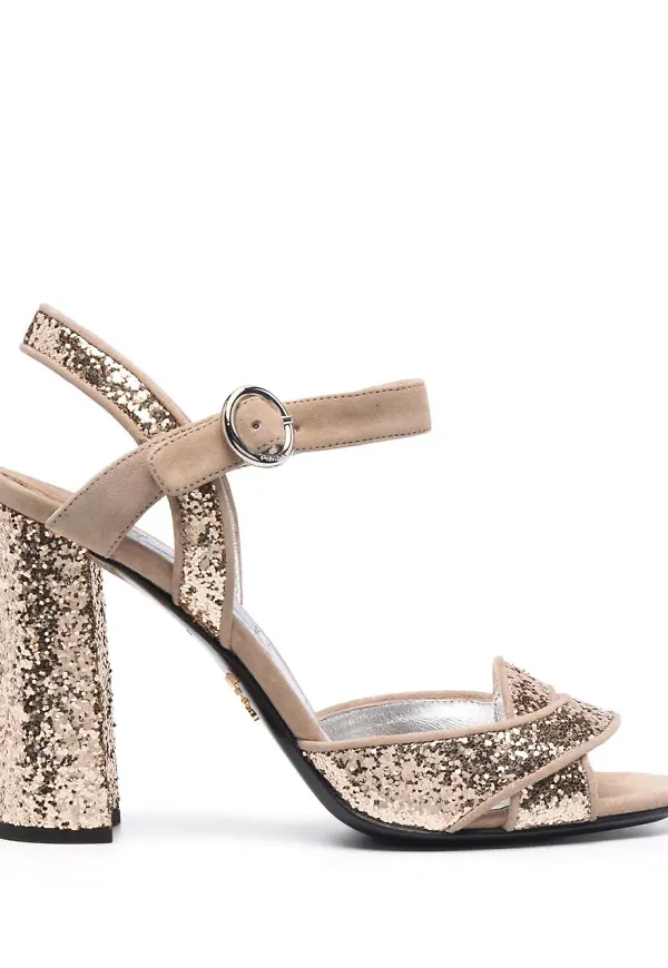 Prada sandaler med glittrig detalj och spänne - Neutral