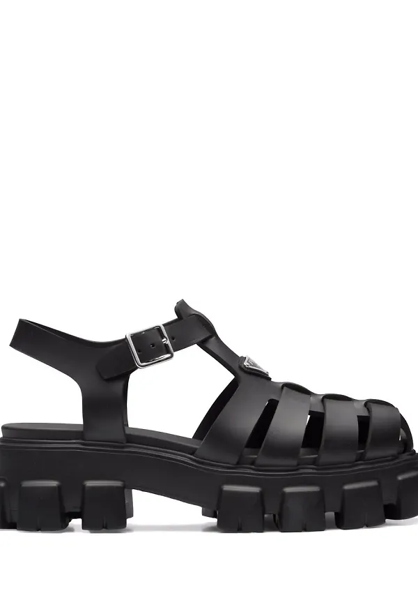 Prada sandaler med triangelformad logotyp - Svart