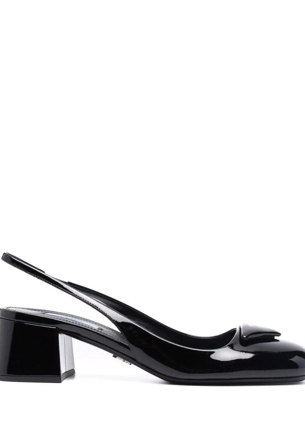 Prada slingback-pumps i lackat läder 60 mm - Svart
