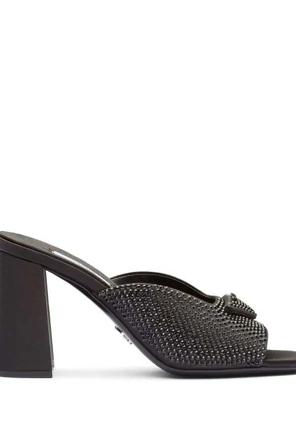 Prada slip-ons med strass - Svart