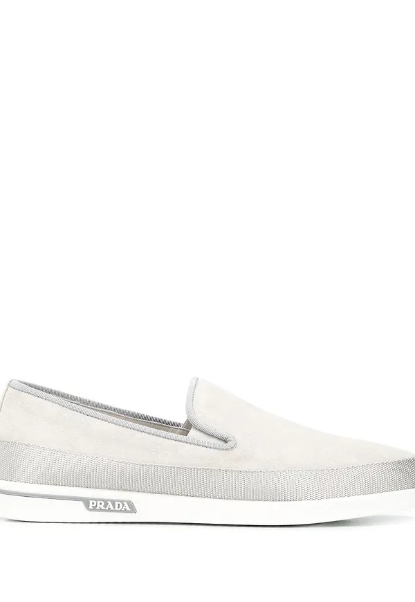 Prada slip on-loafers i mocka - Neutral