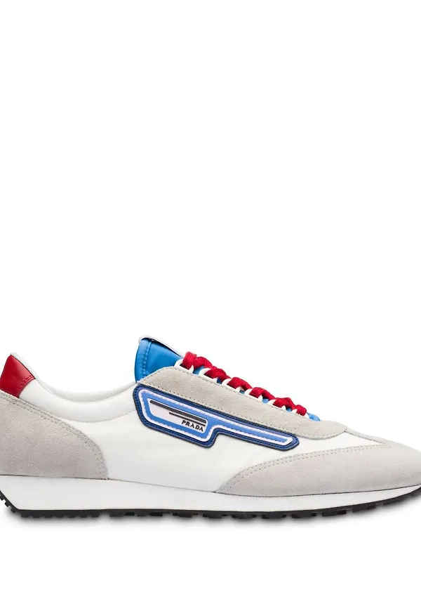 Prada sneakers i mocka - Grå