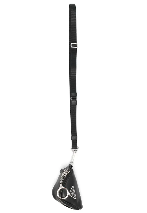 Prada triangelformad läderpouch - Svart